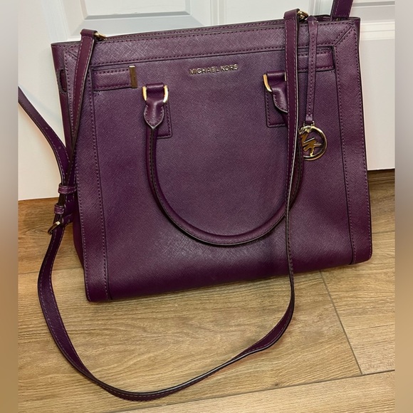Michael Kors Merlot Medium handbag - EUC - Picture 3 of 13